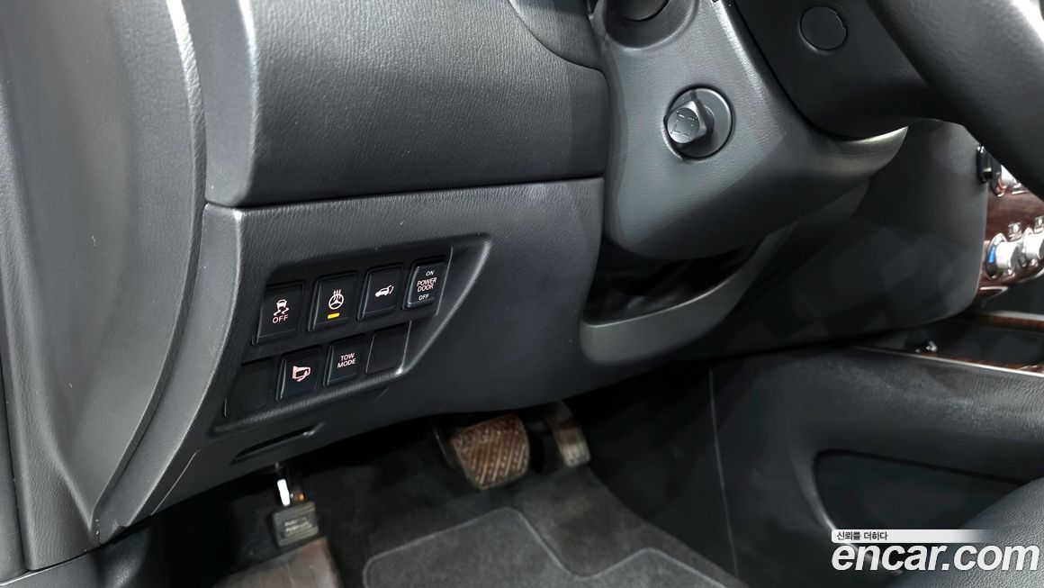 Nissan Pathfinder 2014