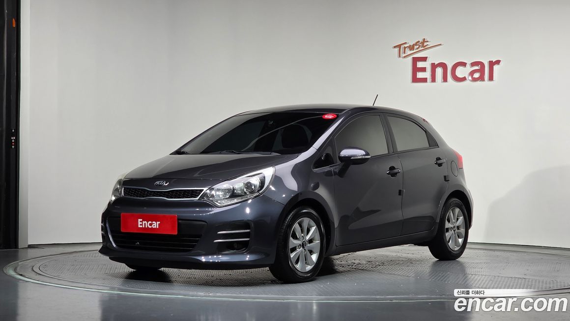 Kia pride 2015
