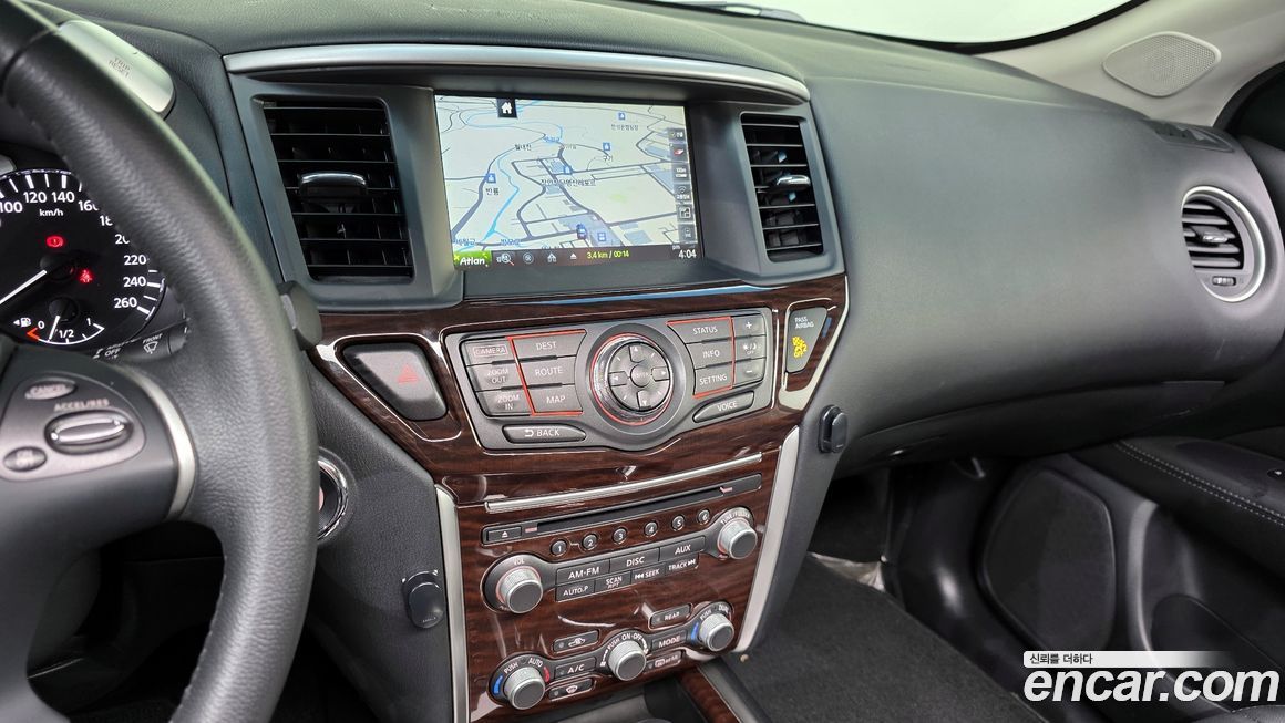 Nissan Pathfinder 2014