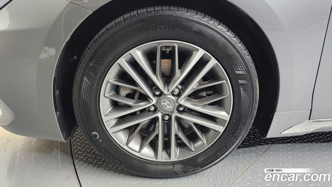 Hyundai Grandeur 2017