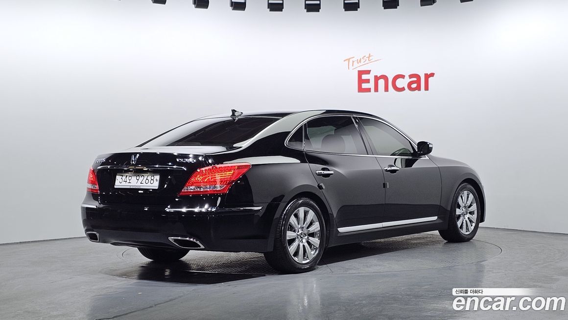 Hyundai Equus 2010