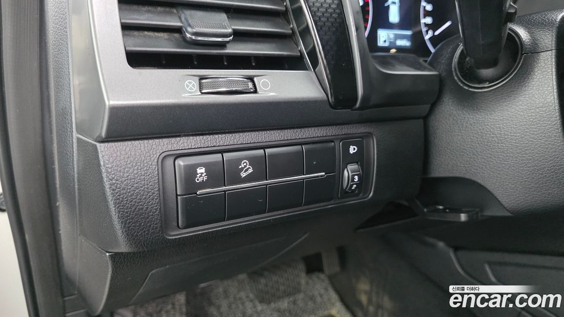 KG_Mobility_Ssangyong Rexton 2022