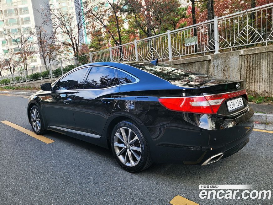 Hyundai Grandeur 2015