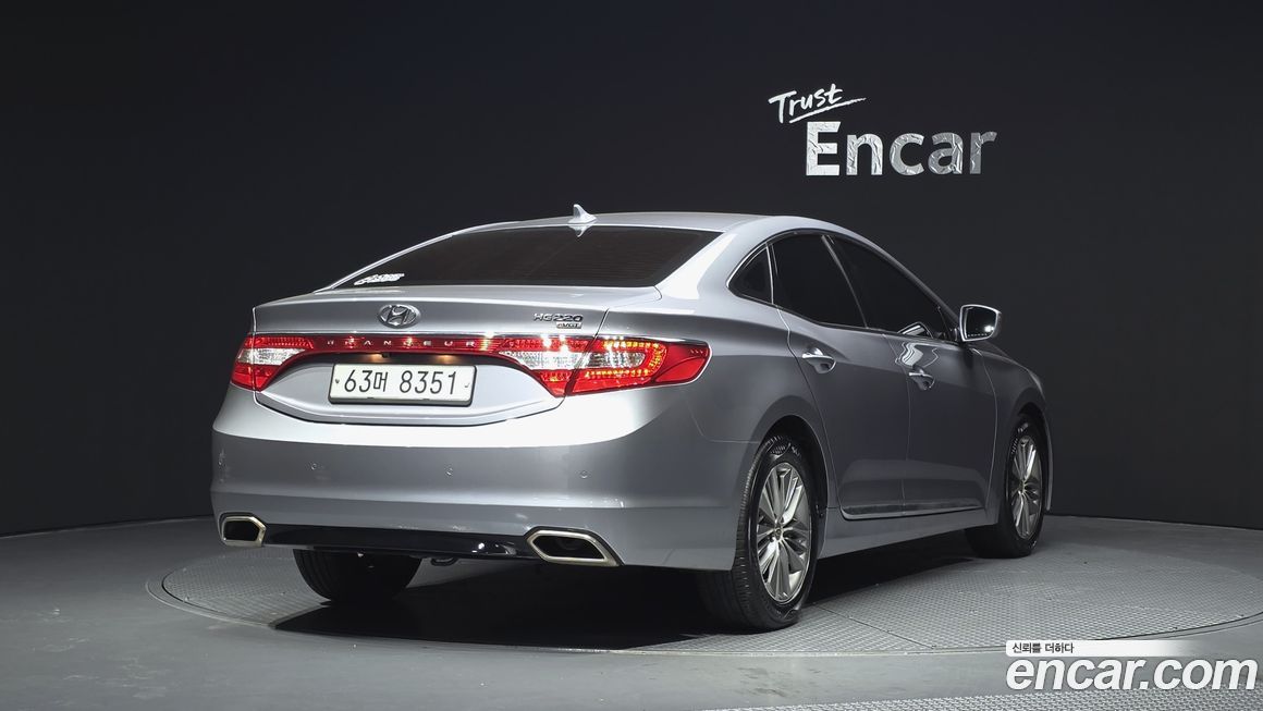 Hyundai Grandeur 2015