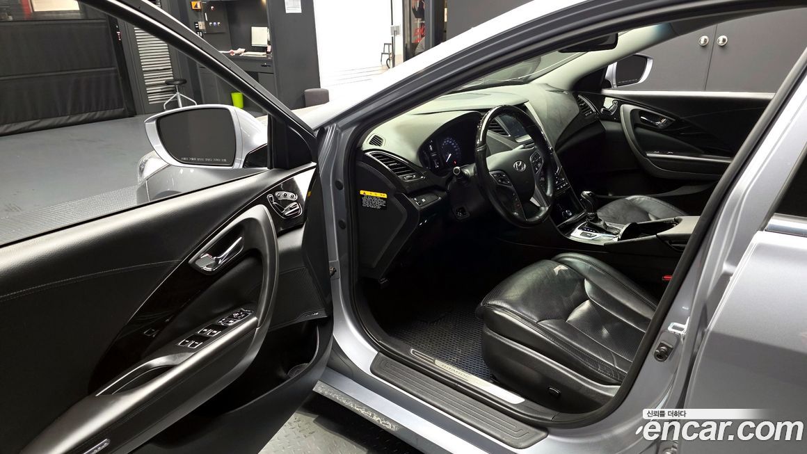 Hyundai Grandeur 2015