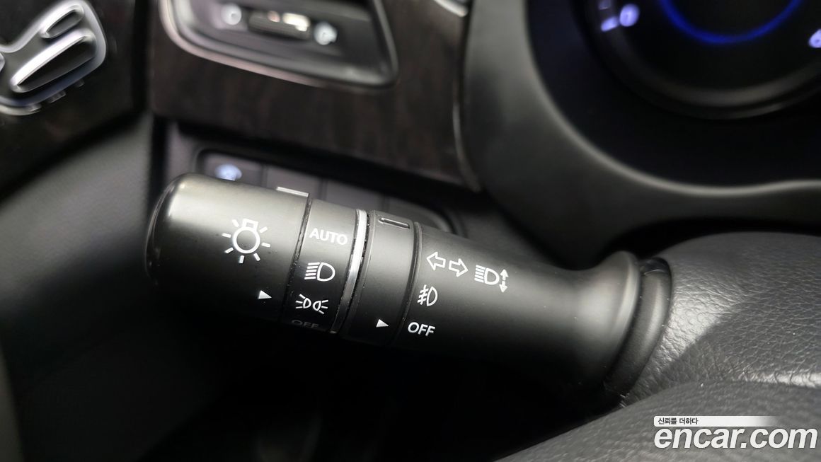 Hyundai Grandeur 2015