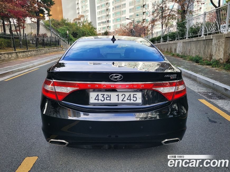 Hyundai Grandeur 2015