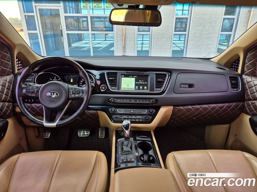 Kia Canival 2017
