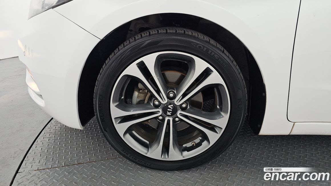 Kia K3 2015