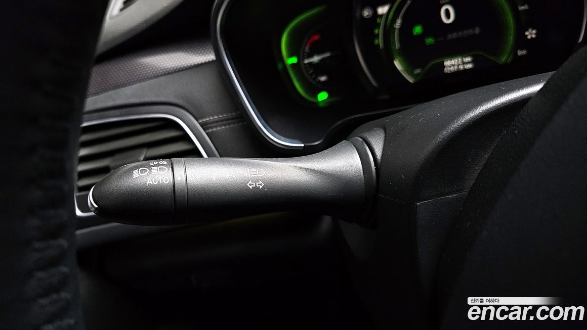 Renault-KoreaSamsung SM6 2016