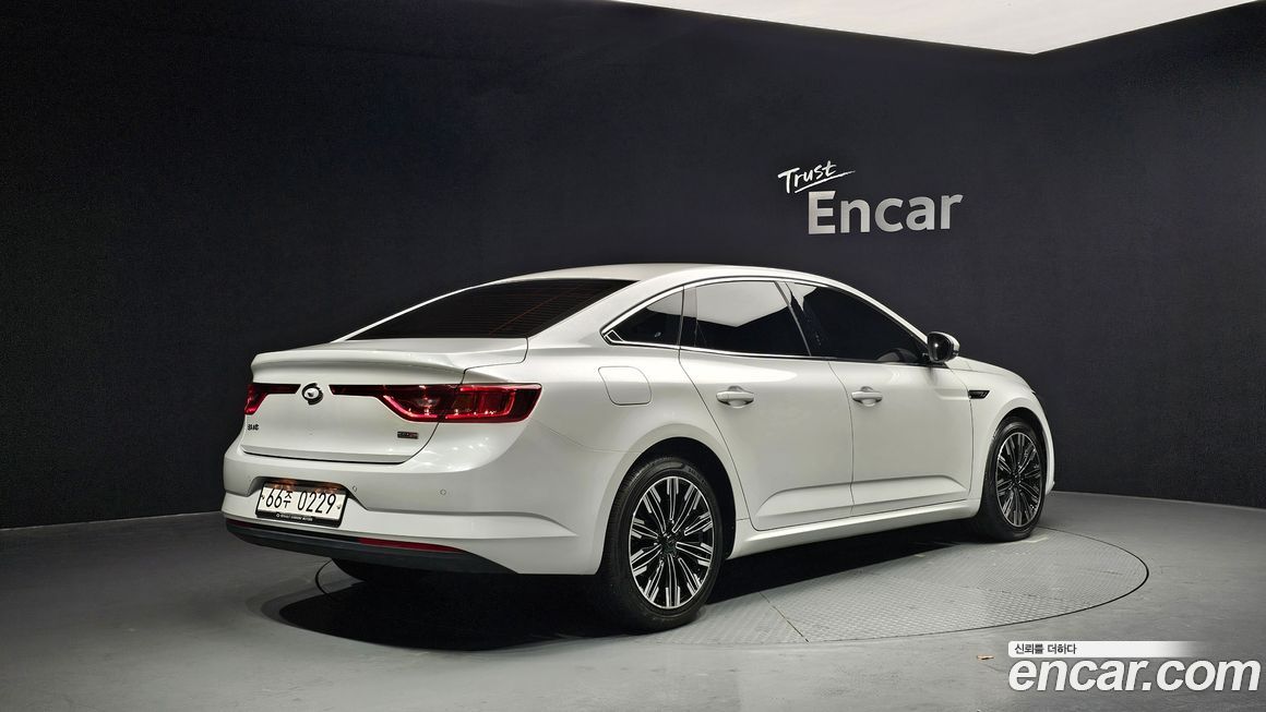 Renault-KoreaSamsung SM6 2016