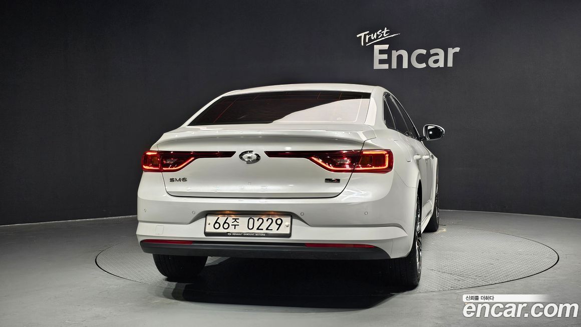 Renault-KoreaSamsung SM6 2016