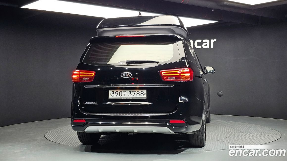 Kia Canival 2019