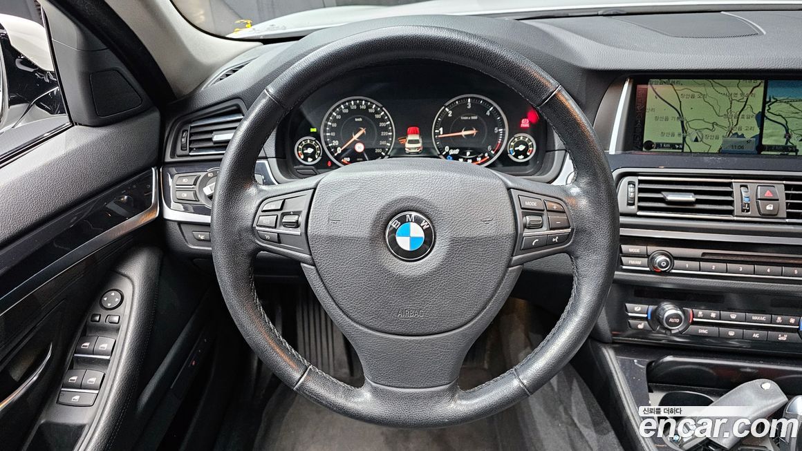 BMW 5-Series 2016