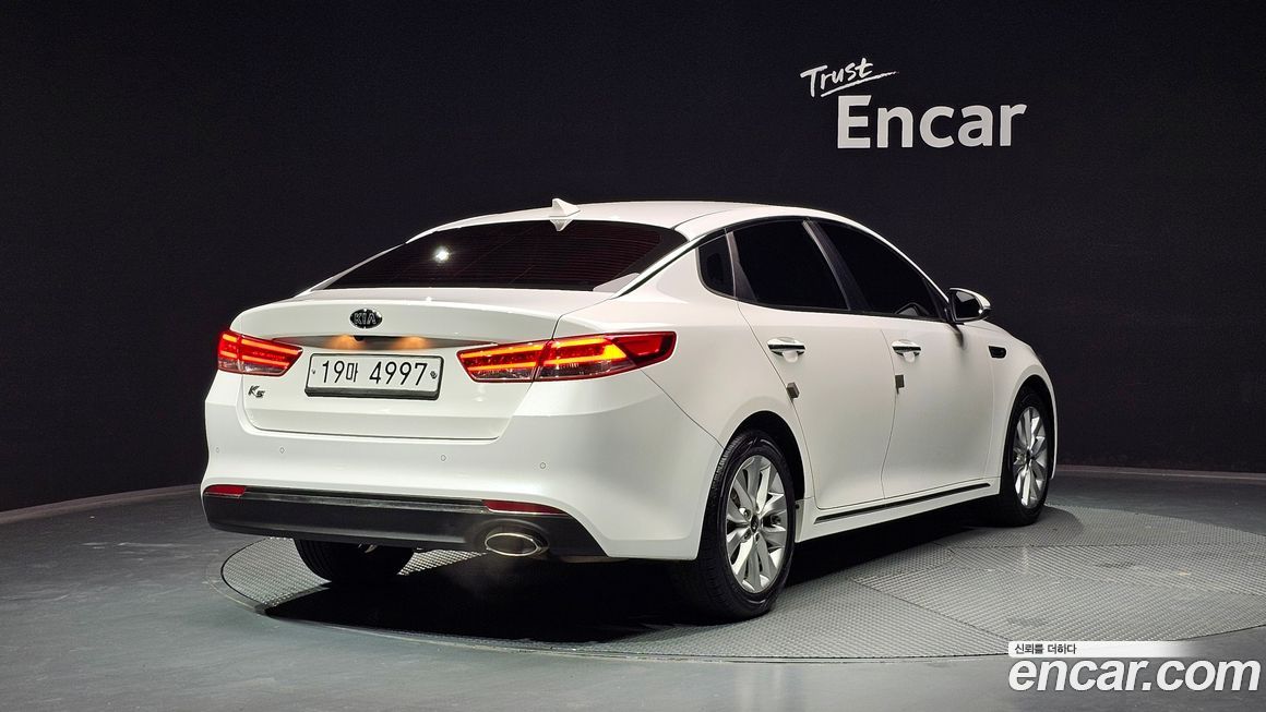 Kia K5 2016