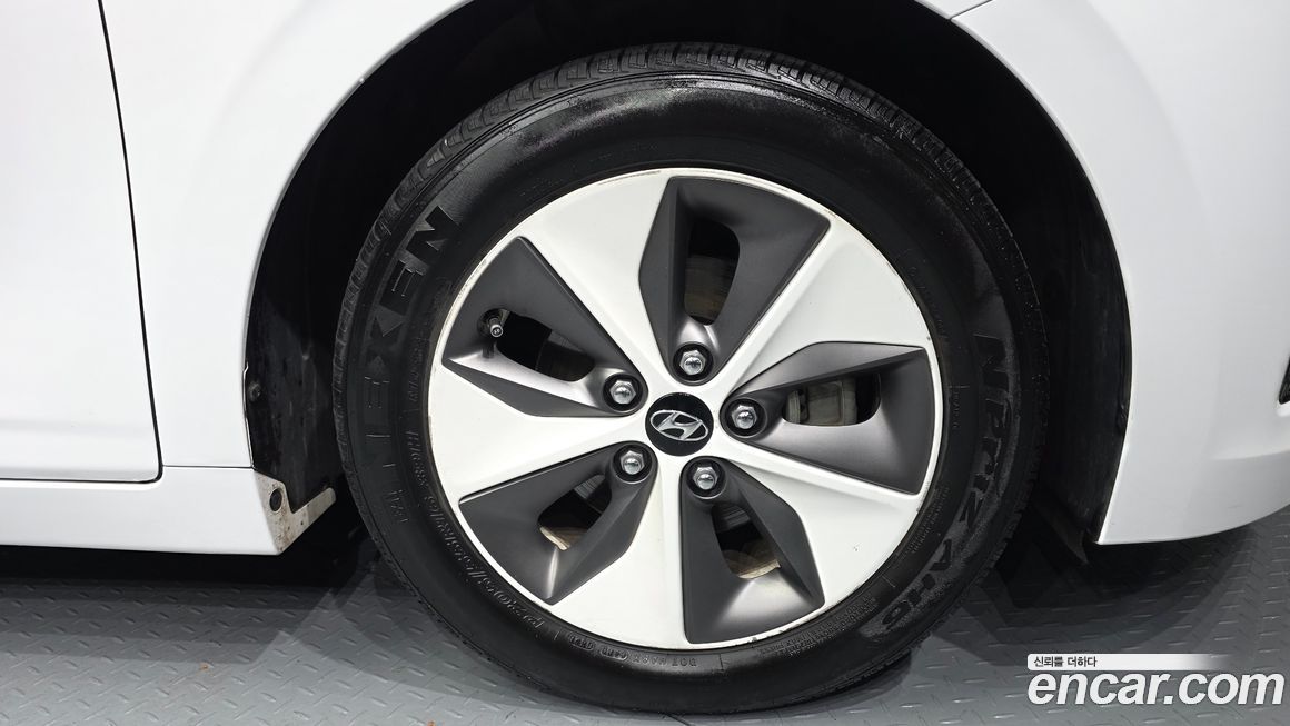 Hyundai Ioniq 2018