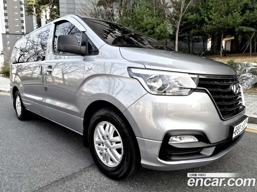 Hyundai Starex 2020