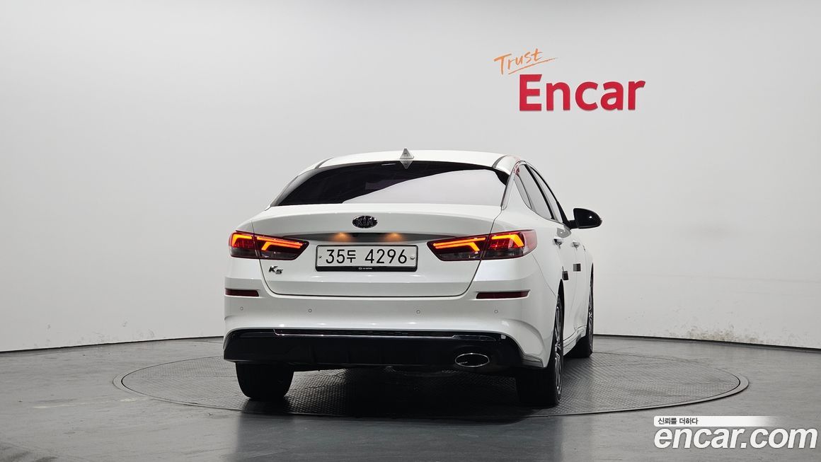 Kia K5 2019