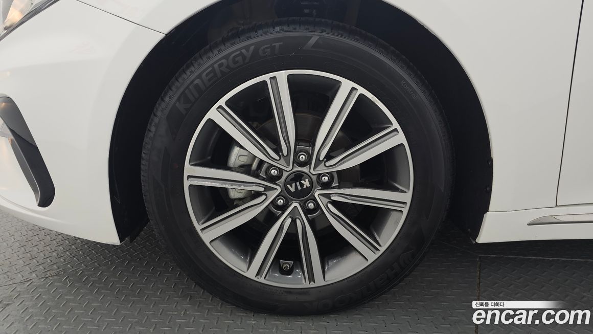 Kia K5 2019