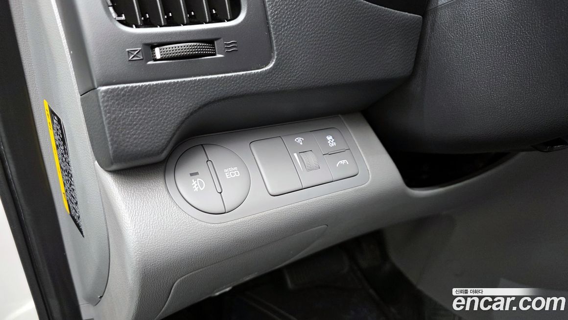 Hyundai Starex 2019