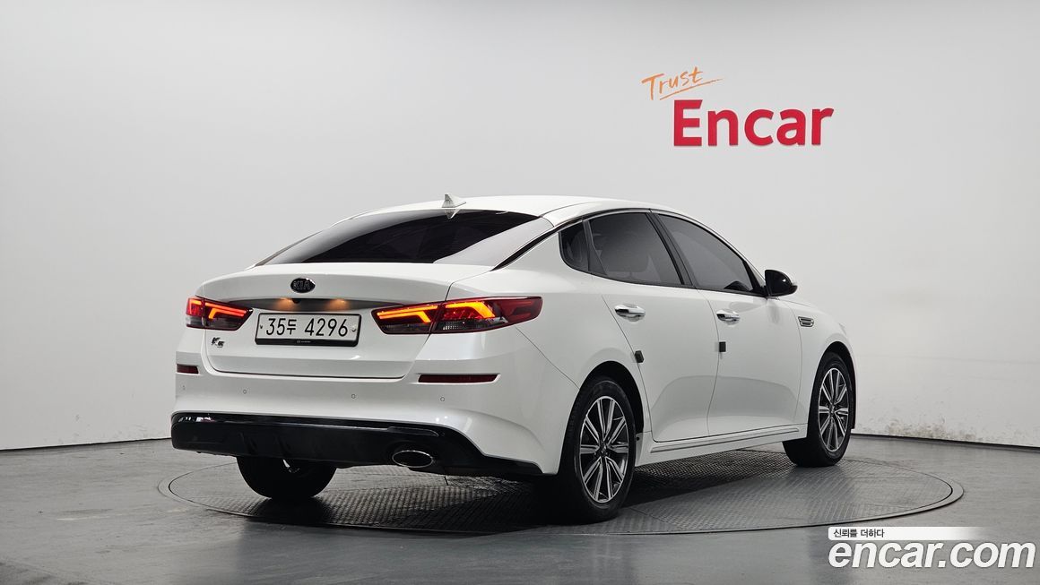 Kia K5 2019