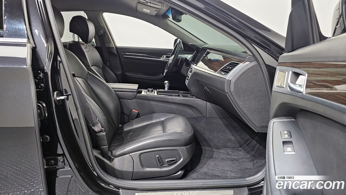 Genesis G80 2018