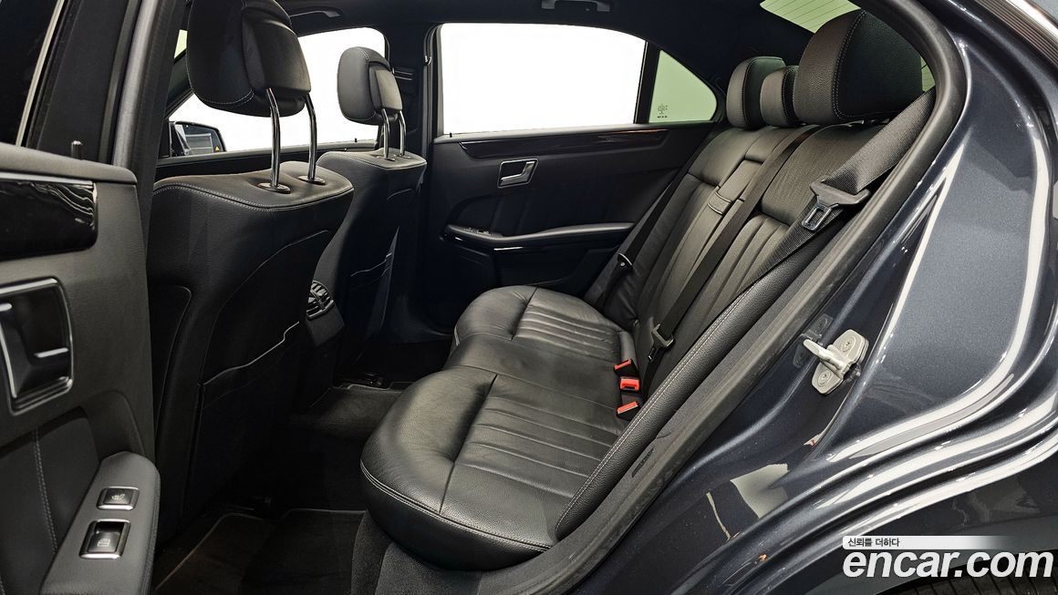 Mercedes-Benz E-Class 2016