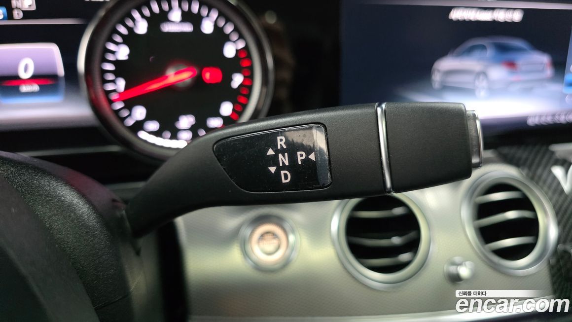 Mercedes-Benz E-Class 2017