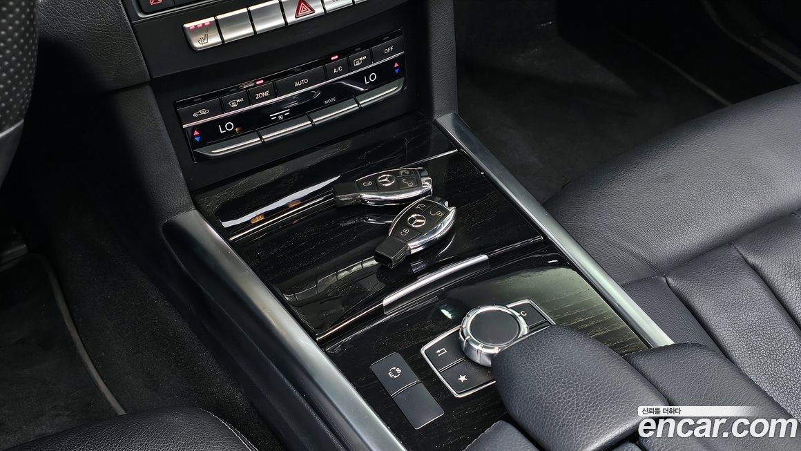 Mercedes-Benz E-Class 2016