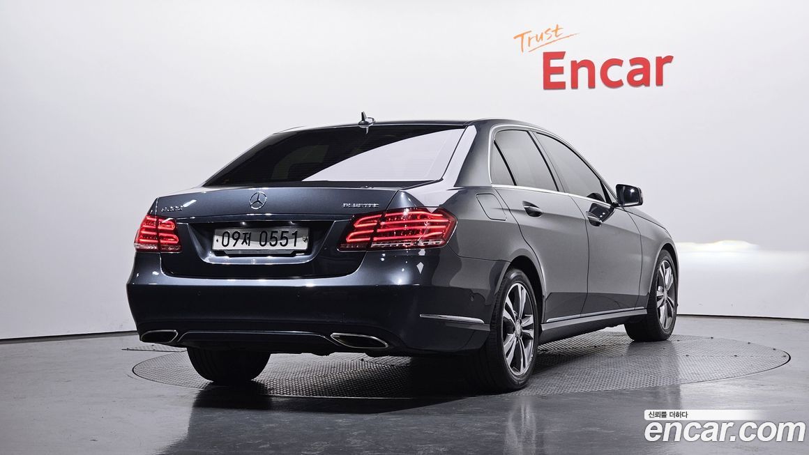 Mercedes-Benz E-Class 2016