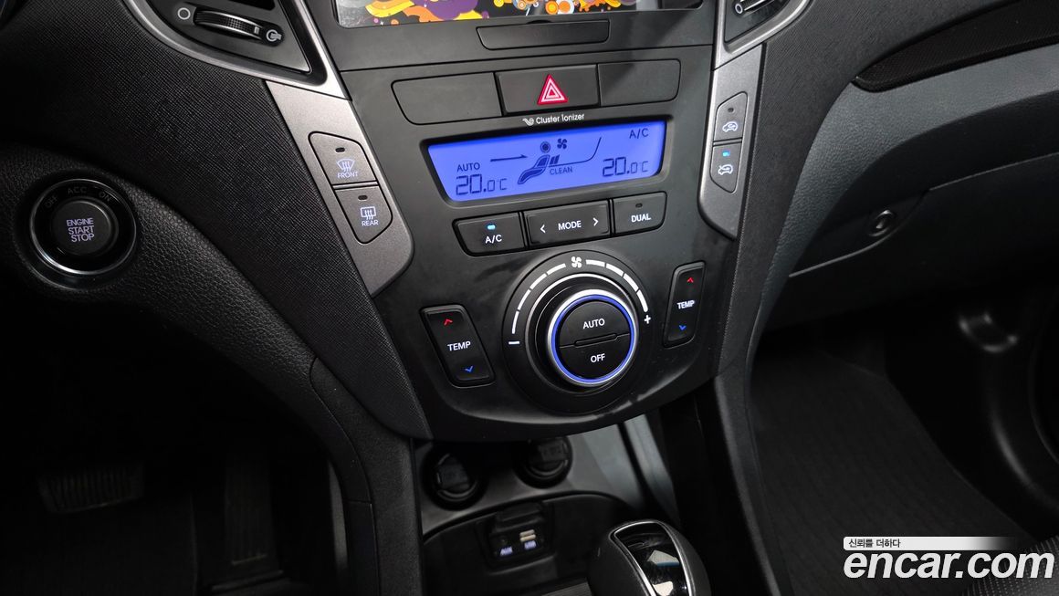 Hyundai Santafe 2015