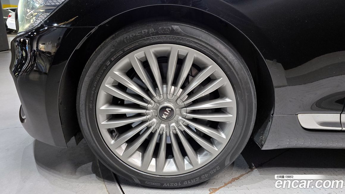 Kia K9 2019