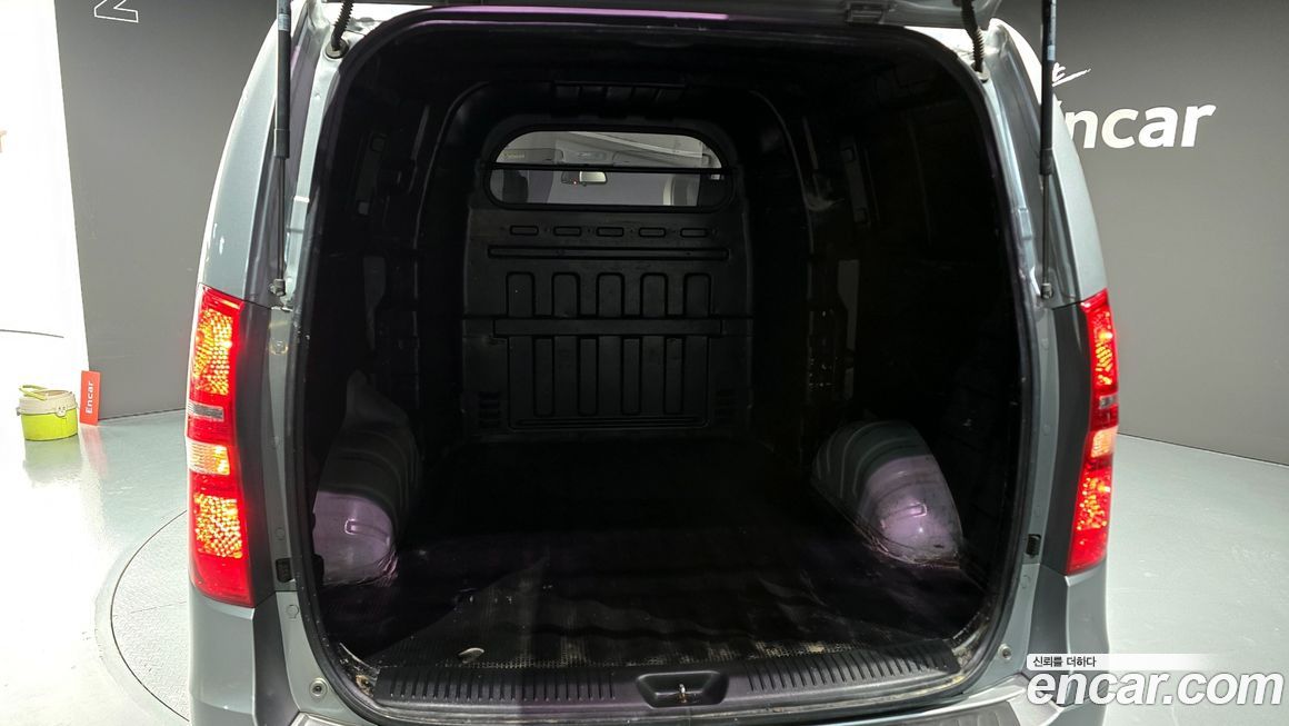 Hyundai Starex 2020