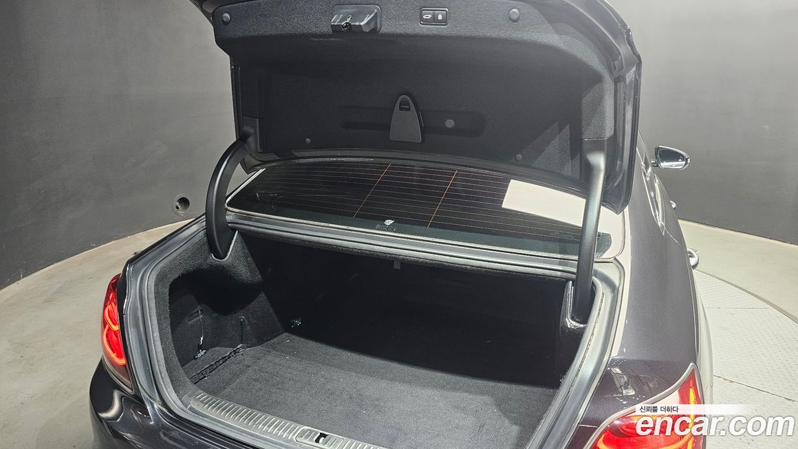 Kia K9 2019
