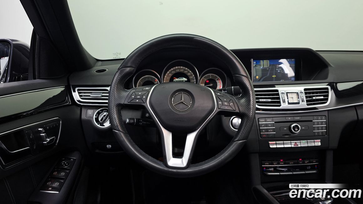 Mercedes-Benz E-Class 2016