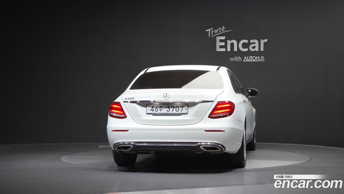 Mercedes-Benz E-Class 2017