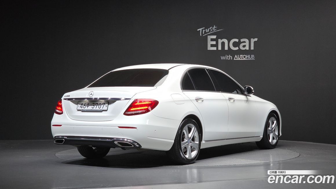 Mercedes-Benz E-Class 2017