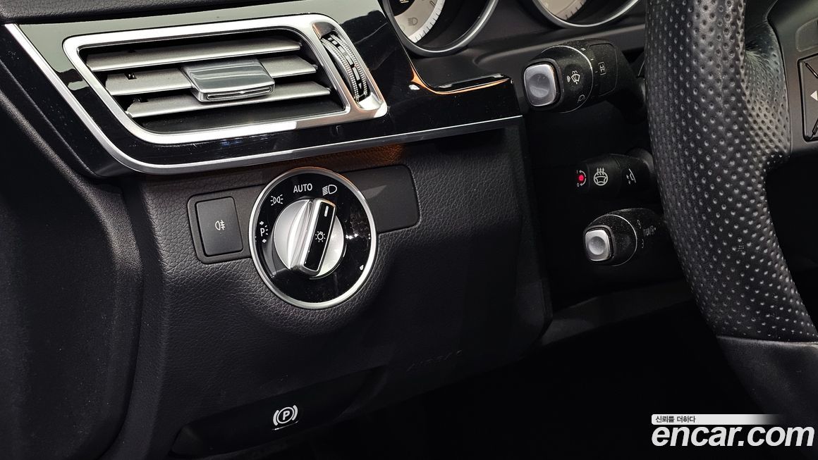 Mercedes-Benz E-Class 2016