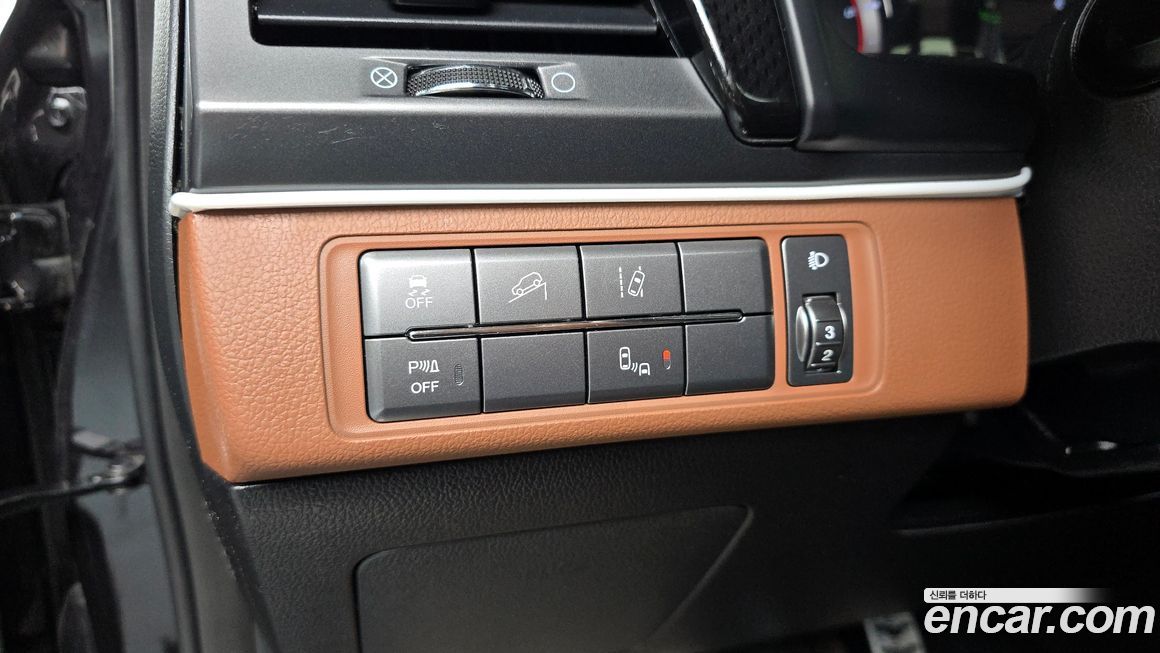 KG_Mobility_Ssangyong Rexton 2021