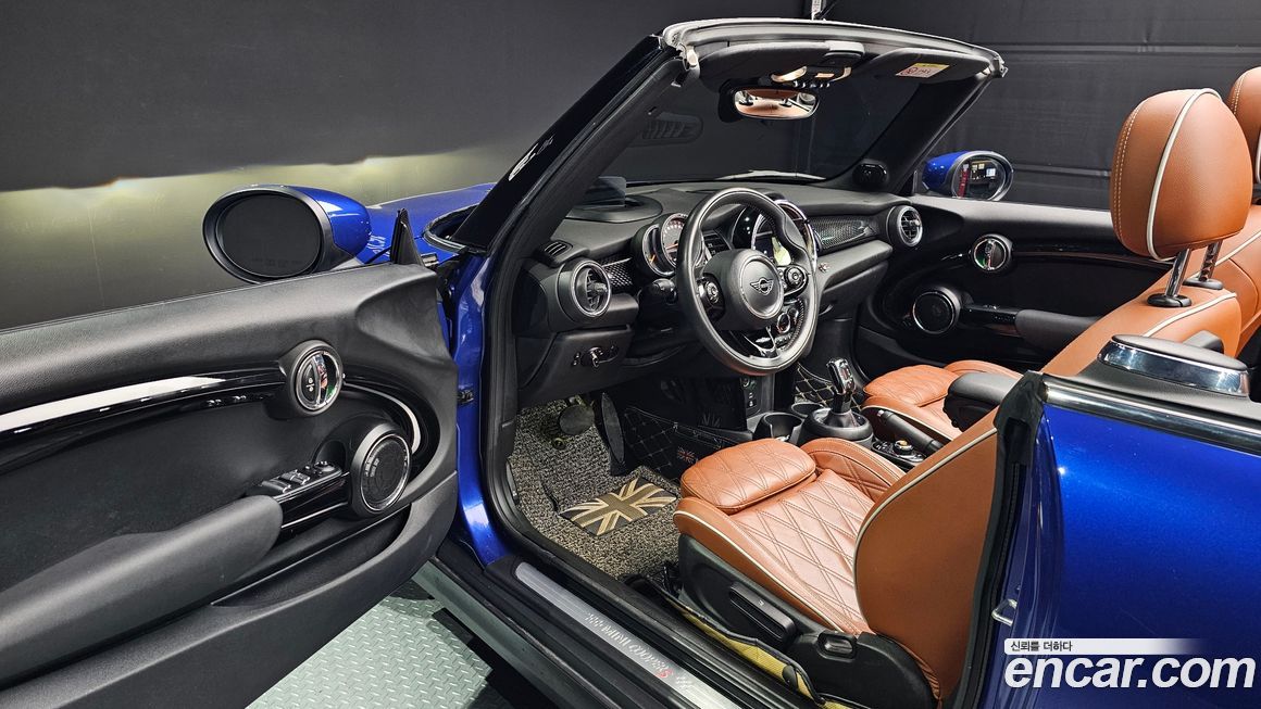 Mini Cooper Convertible 2020