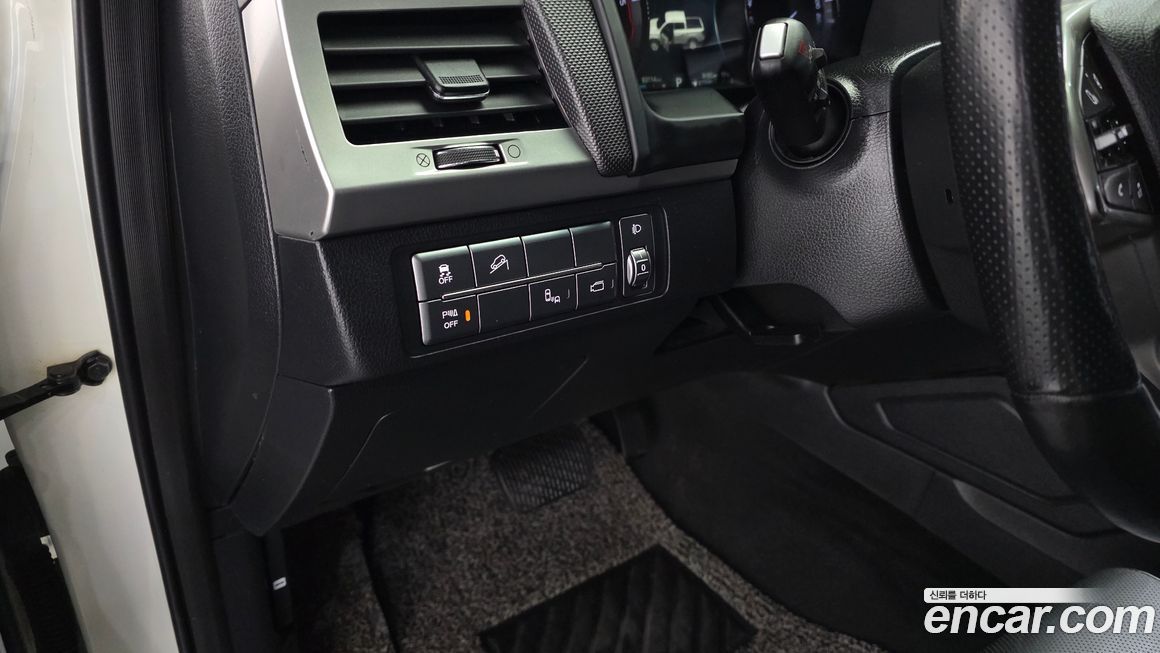 KG_Mobility_Ssangyong Rexton 2018