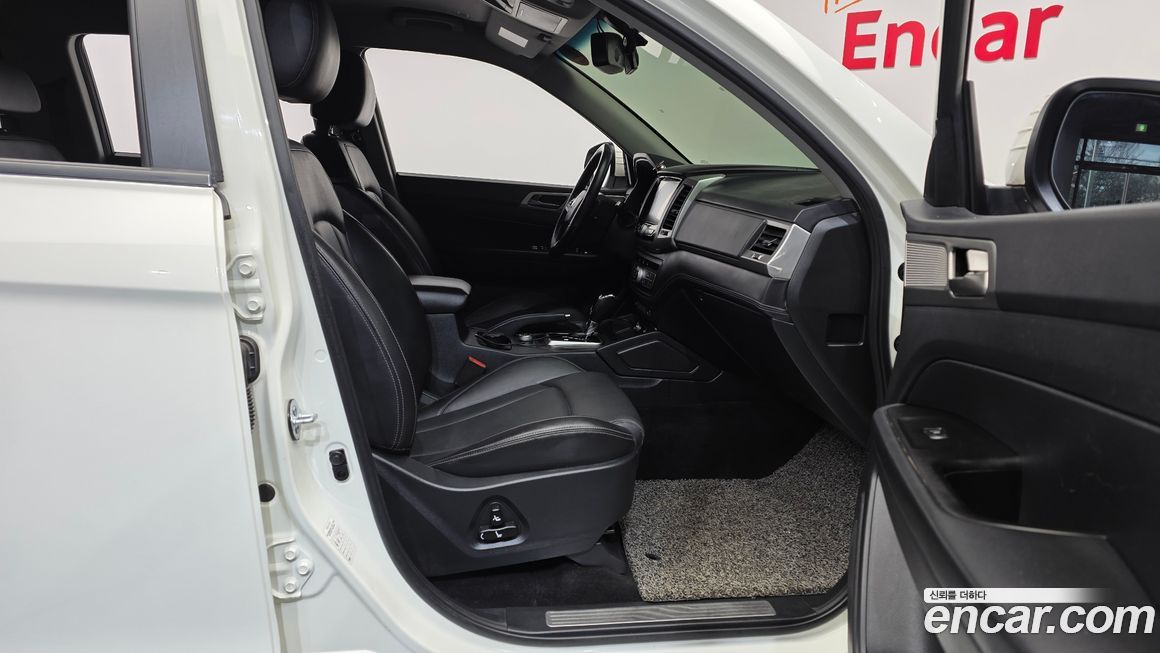 KG_Mobility_Ssangyong Rexton 2018