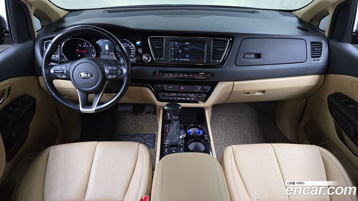 Kia Canival 2019