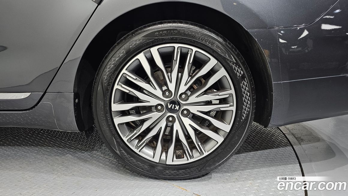 Kia K7 2020