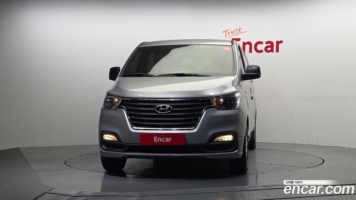 Hyundai Starex 2020