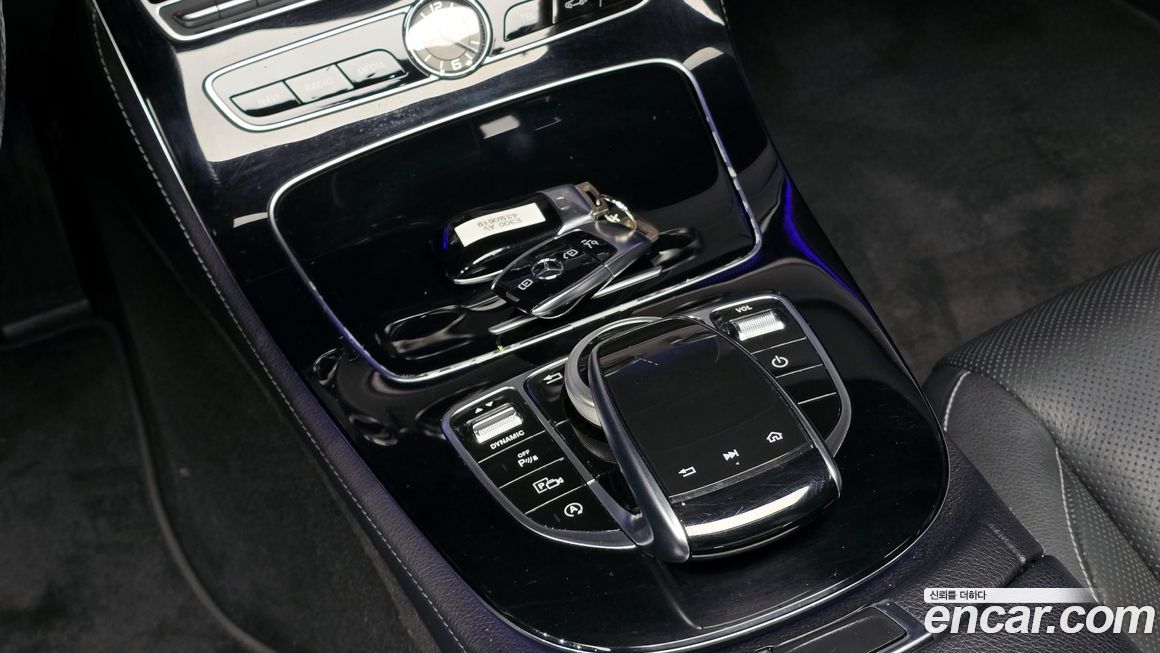 Mercedes-Benz E-Class 2017