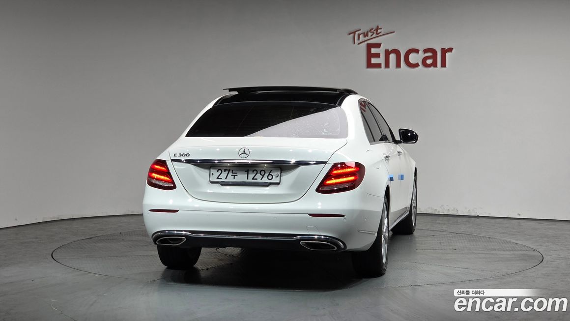 Mercedes-Benz E-Class 2017