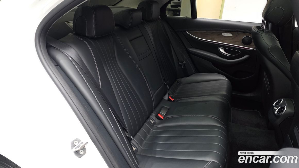 Mercedes-Benz E-Class 2017