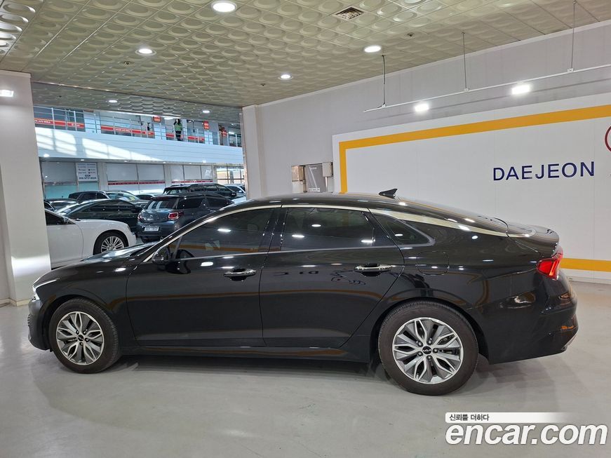 Kia K5 2023