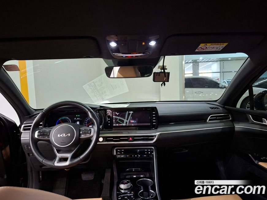 Kia K5 2023